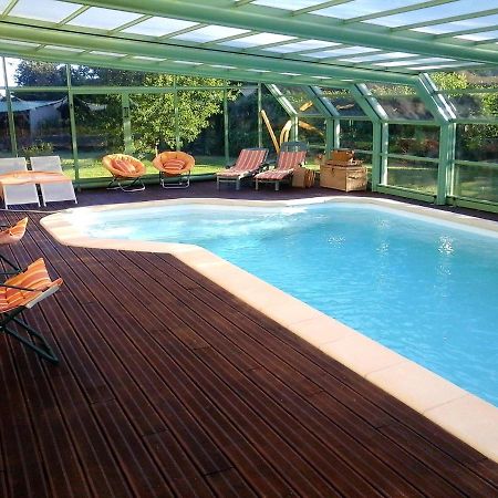 Chambre D'Hote Avec Piscine Couverte Coulaines Esterno foto