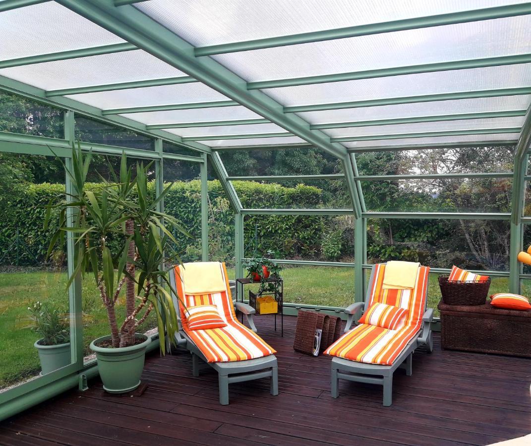 Chambre D'Hote Avec Piscine Couverte Coulaines Esterno foto